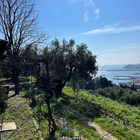 Holiday home Suggestiva Casa Indipendente Imperia